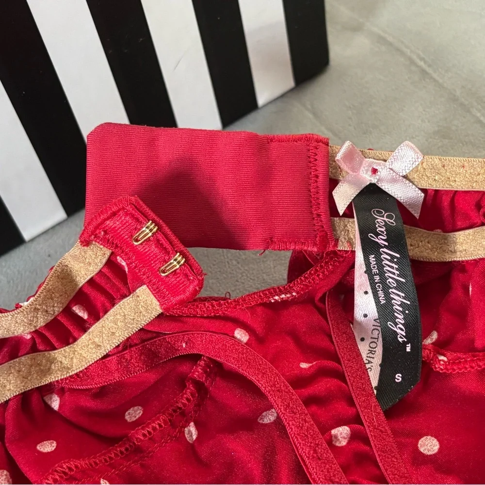 Elusive Red & White Polka Dot Lingerie Set Victoria's Secret Sexy Little Things - Picture 14 of 15